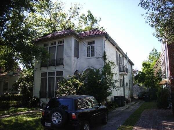 Primary Photo - 356-358 Millaudon St