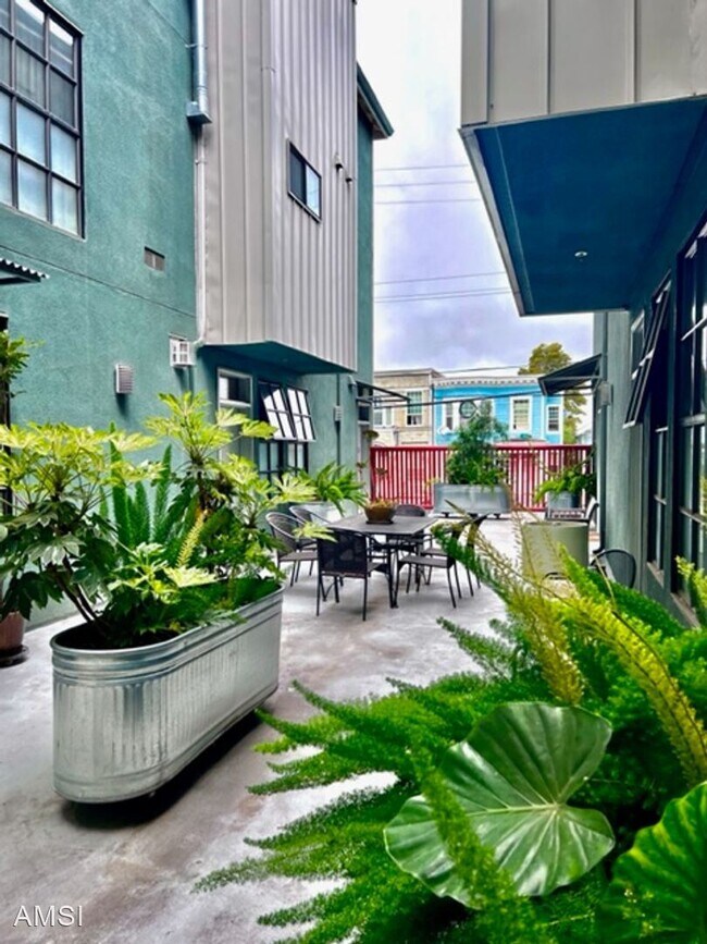 Foto del edificio - 3 br, 2.5 bath House - 850 West Grand Aven...