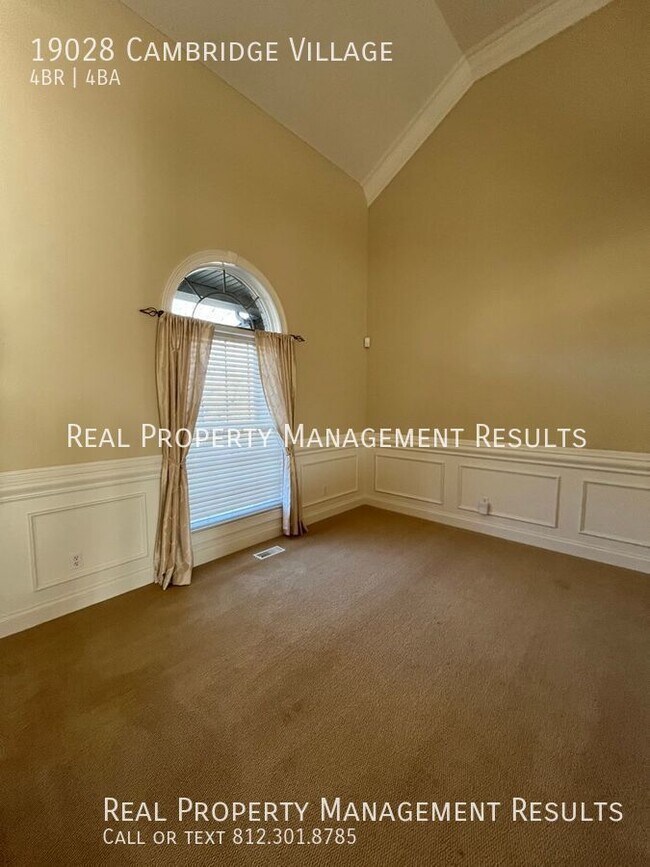 Building Photo - 4 Bedroom, 3.5 Bathroom Home Located in Ca...