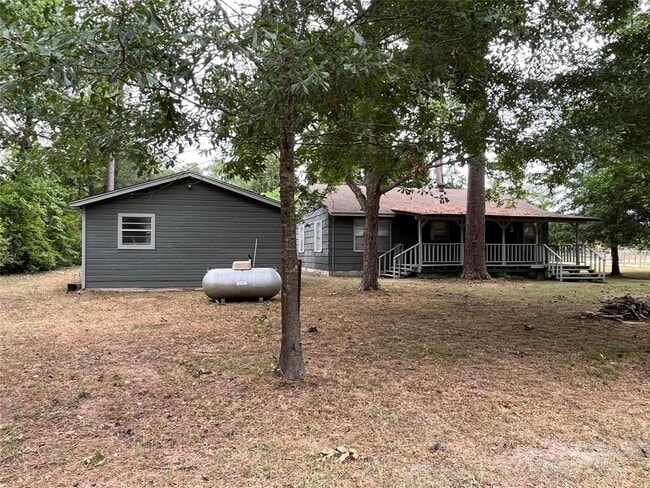 Building Photo - 26615 Carter Rd