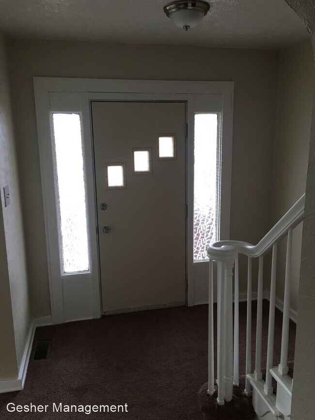 Building Photo - 4 br, 1 bath House - 2437 Edgar Street