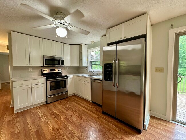 Foto del edificio - 58 Trailwood Dr