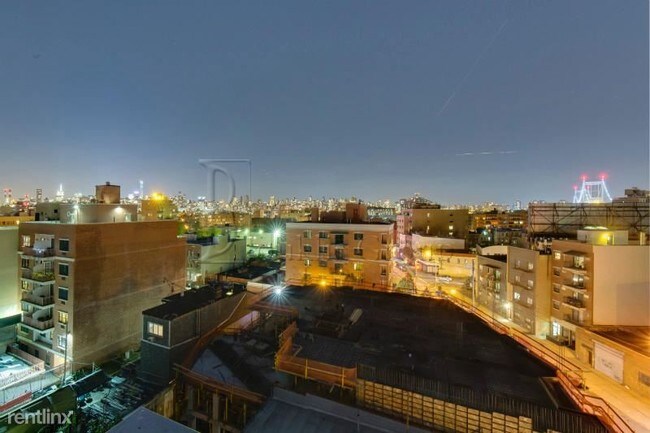 Foto del edificio - 2820 Astoria Blvd