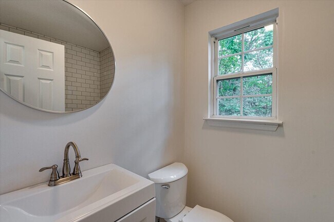 Foto del edificio - Brand new 3 bedroom, 2 bathroom for rent!