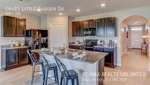 Foto del edificio - 16481 Little Garden Dr