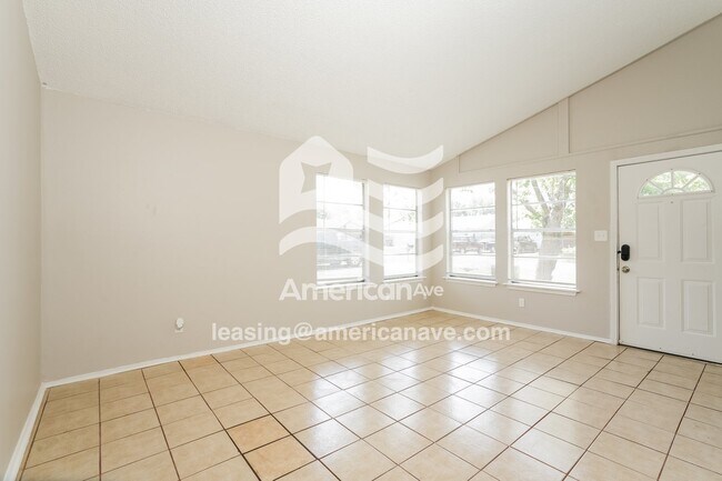 Foto del edificio - 10613 E 114th St N