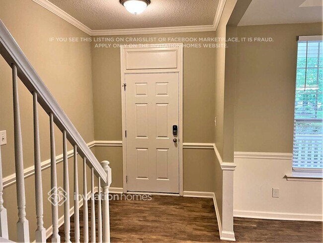 Foto del edificio - 15824 Homecoming Way