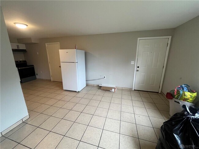 Foto del edificio - 445 Hunter Ave