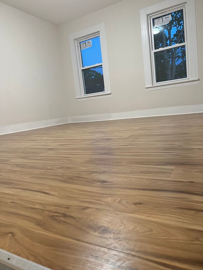 29 Cottage Grn, Enfield, CT 06082 Townhouse for Rent in Enfield, CT