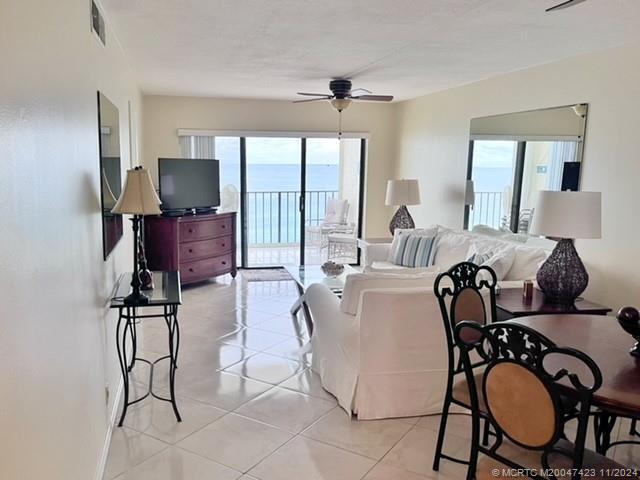 Foto principal - 9490 S Ocean Dr