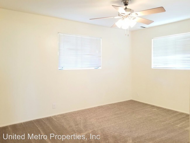 Building Photo - 3 br, 2 bath House - 6943 E. Granada Rd.