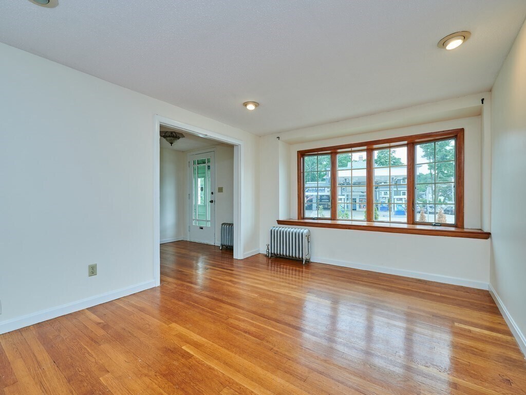 349 Salem St, Medford, MA 02155 Townhouse for Rent in Medford, MA