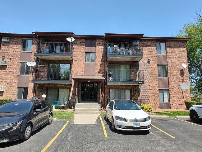 Building Photo - 6005 Marshall Ave
