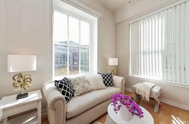 Foto del edificio - Enjoy savvy urban living at The Garfield, ...