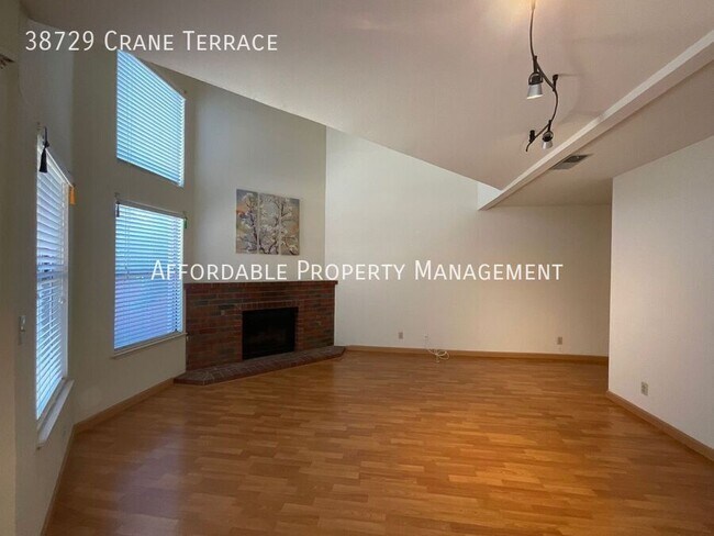 Foto del edificio - 38729 Crane Terrace
