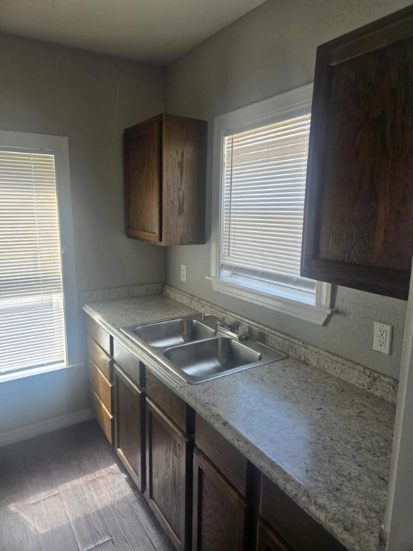 Foto del edificio - 409 Jackson St