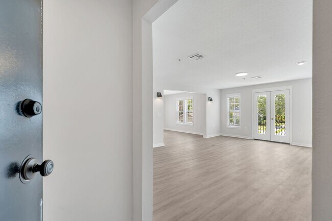 Foto del edificio - 2405 W Texas Ave