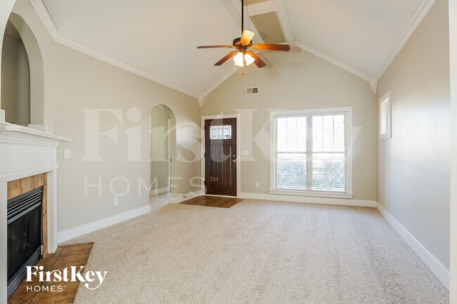 Foto del edificio - 152 Moss Stone Ln