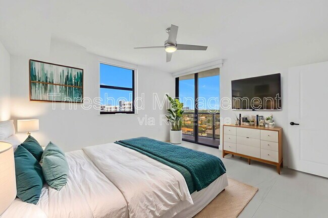 Foto del edificio - 2301 SW 27th Ave