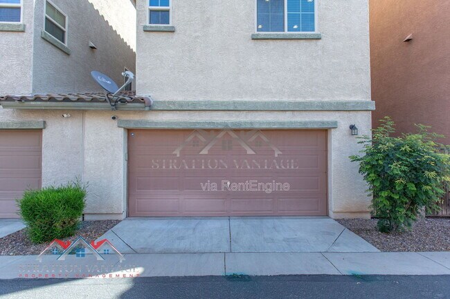 Foto del edificio - 2218 N 77th Dr