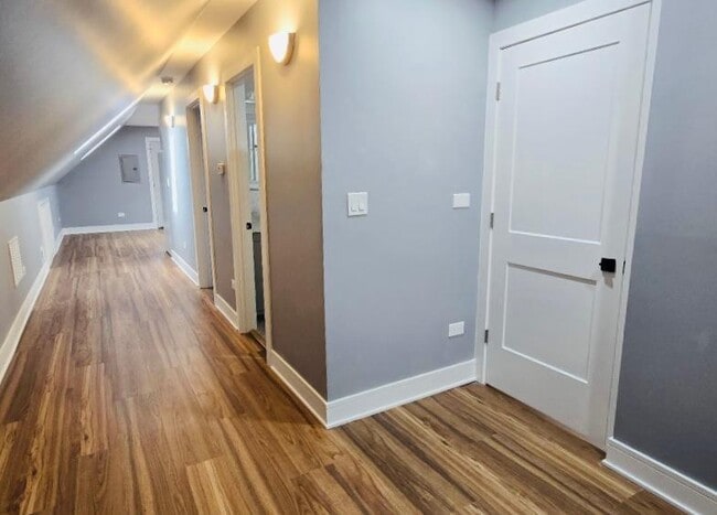 Foto del edificio - 2434 N Luna Ave