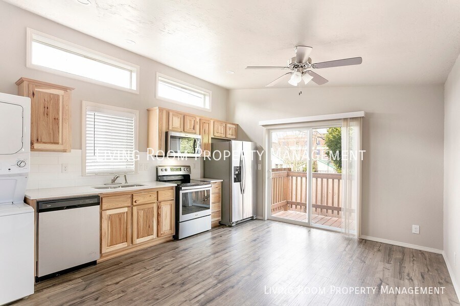 Primary Photo - Affordable and Cozy ADU ready for move in!