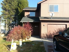 Building Photo - 16406 Heath Dr