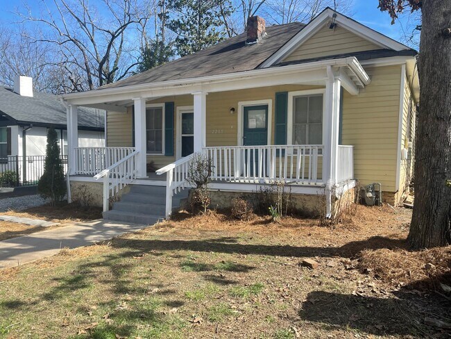 Photo - 2260 Newnan St House