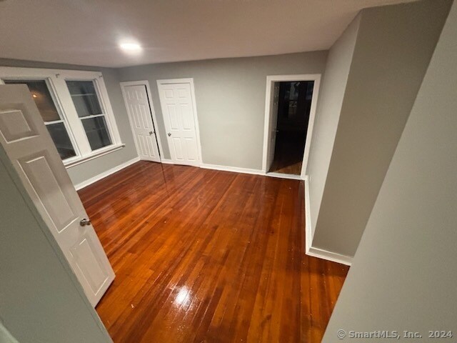 Foto del edificio - 272 Burritt St