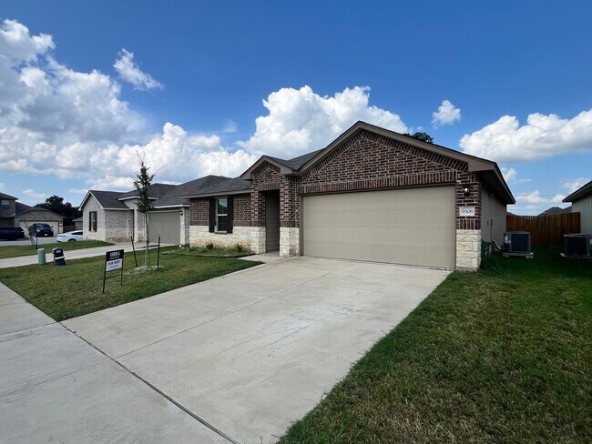 Foto del edificio - COMING SOON!