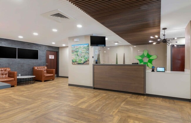 Building Photo - Furnished Studio-Charlotte - Pineville - Park Rd