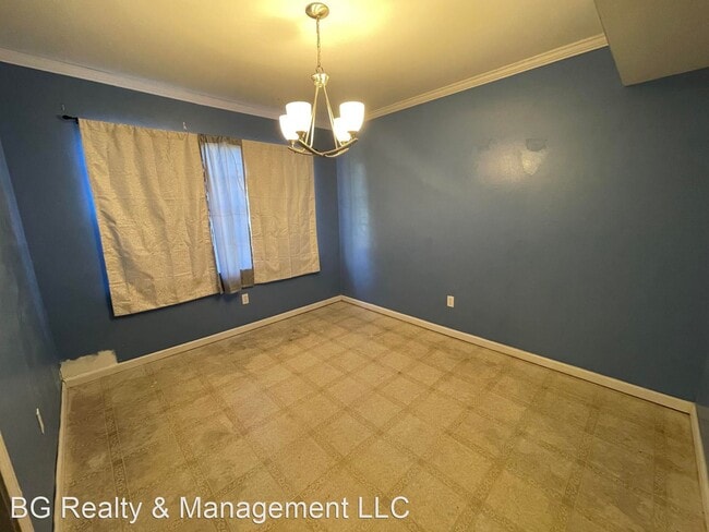 Building Photo - 4 br, 2.5 bath House - 906 Greenbriar Street