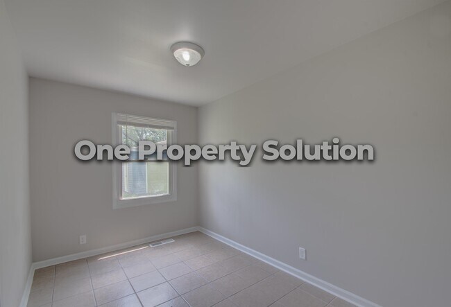 Foto del edificio - 5001 Carolina St