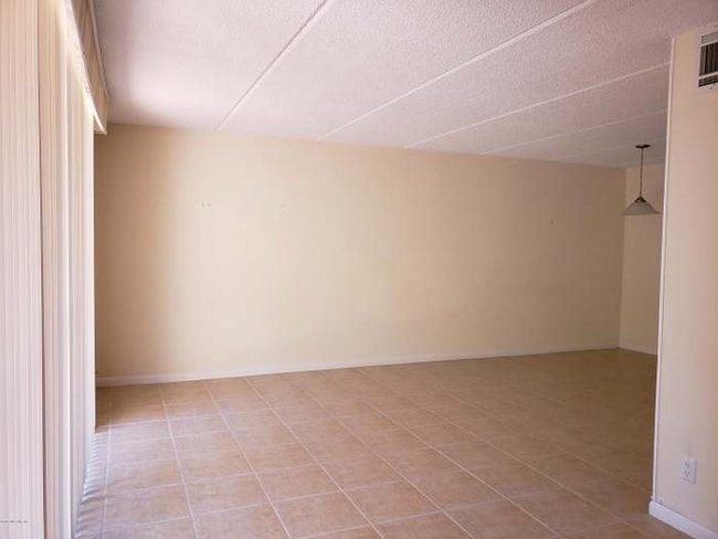 Foto del edificio - 3401 Townsend Blvd