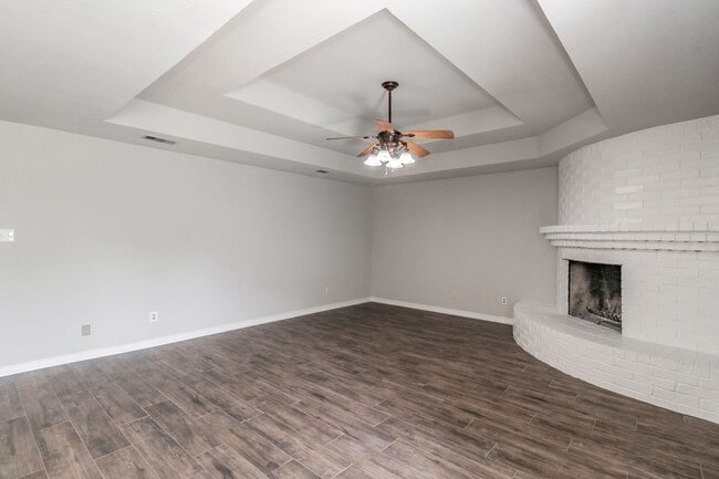 Building Photo - COMING SOON! UPDATED 3 BEDROOM IN ALEDO