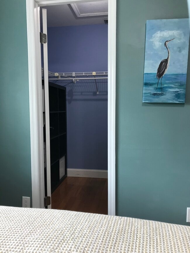 Foto del edificio - 1812 Edgewater Dr