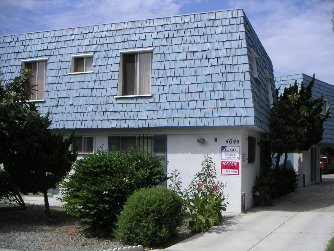  - 4644 Soria Dr