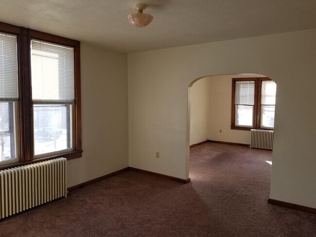 Building Photo - 127 S Lehigh Ave