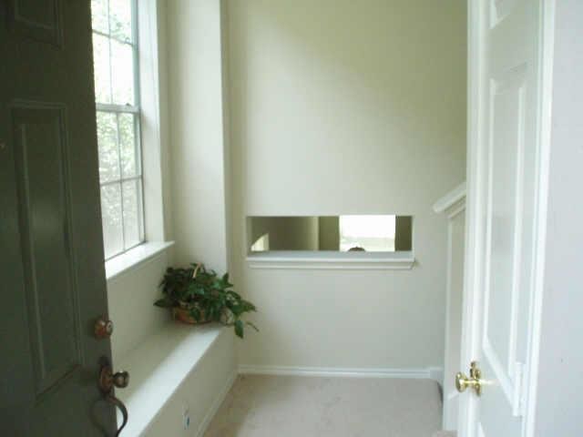 Building Photo - 11 Yarrow Ct