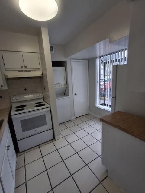 Foto del edificio - 714 Gardens Dr