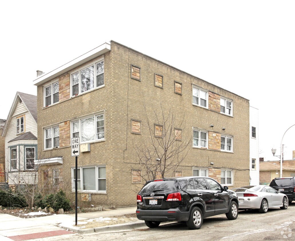Foto del edificio - 6101 N Paulina St