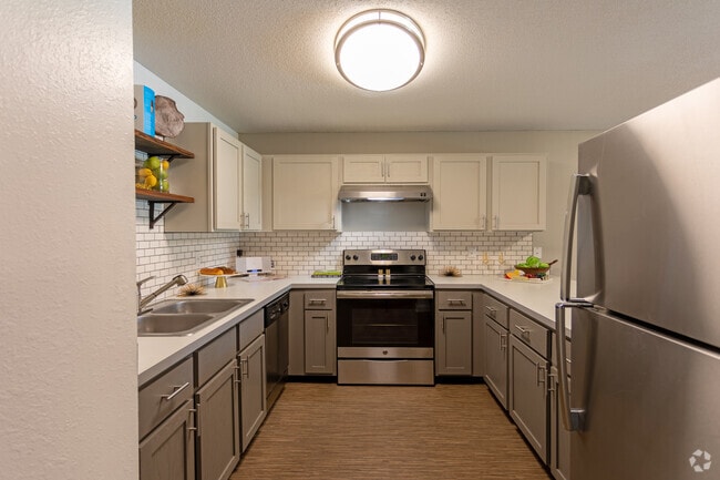 2BR, 2BA, Model - 1,104 SF - Arrive Eden Prairie