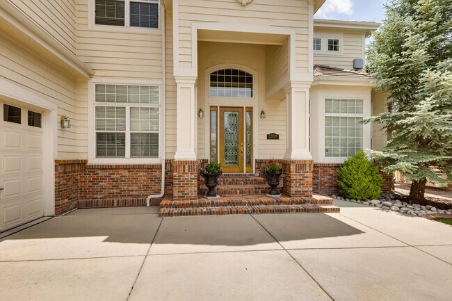 Building Photo - 22028 E Ridge Trail Dr