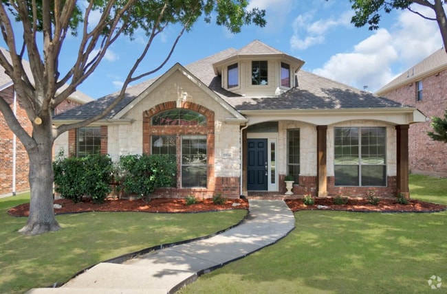 Building Photo - 11036 Coralberry Dr