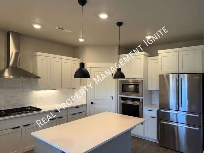 Building Photo - 19294 SW Marshmallow Pl