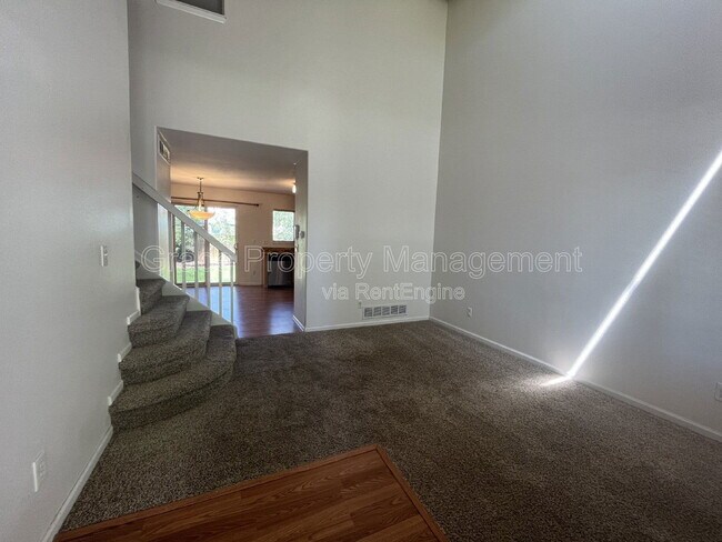 Foto del edificio - 5337 S Killarney St