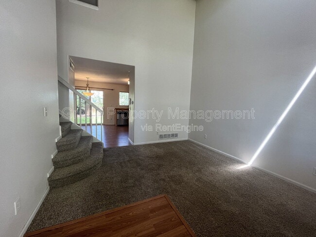 Photo - 5337 S Killarney St House