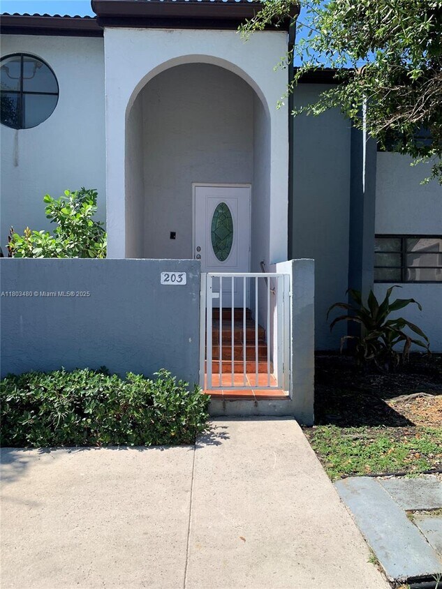 Primary Photo - 9033 SW 123rd Ct