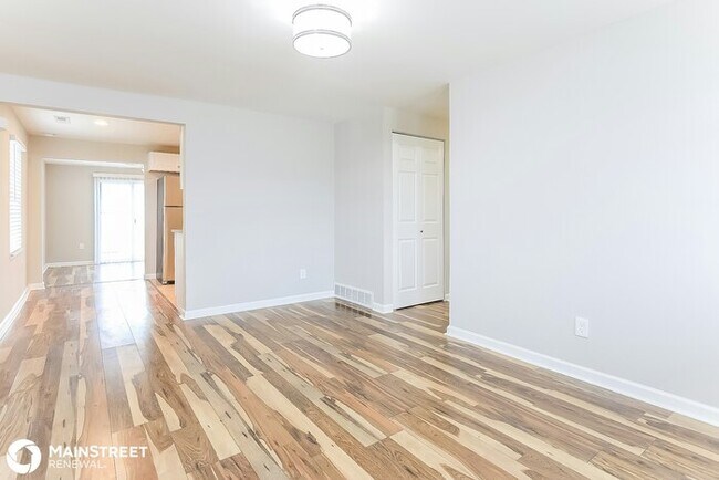 Foto del edificio - 4791 Edinburgh Ln, Columbus, OH 43229