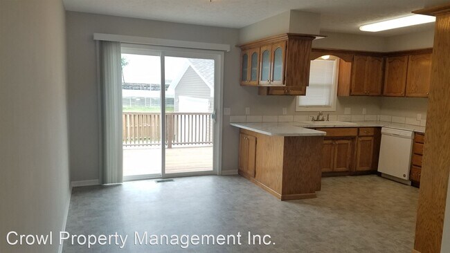 Building Photo - 4 br, 2 bath House - 4017 Ramelle Dr
